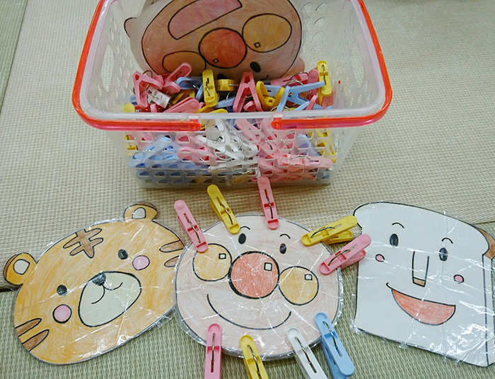 洗濯ばさみはさみ